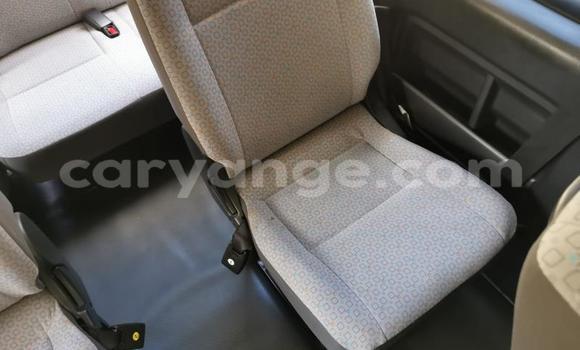 Acheter Occasion Voiture Toyota 4Runner Blanc à Windhoek, Namibie Acheter Occasion Voiture Toyota 4Runner Blanc à Windhoek, Namibie