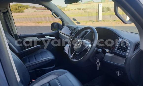 Acheter Occasion Voiture Volkswagen Caravelle Autre à Windhoek, Namibie Acheter Occasion Voiture Volkswagen Caravelle Autre à Windhoek, Namibie