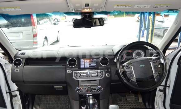 Acheter Occasion Voiture Land Rover Discovery Blanc à Leonardville, Omaheke Acheter Occasion Voiture Land Rover Discovery Blanc à Leonardville, Omaheke