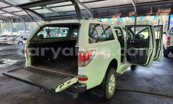 Buy Used Mazda BT-50 White Car in Windhoek in Namibia Buy Used Mazda BT-50 White Car in Windhoek in Namibia