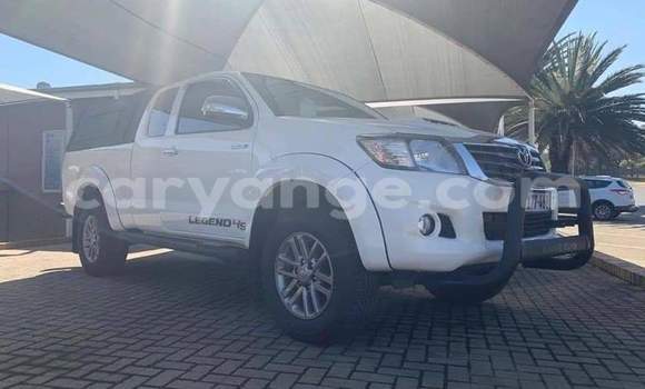 Buy Used Toyota Hilux White Car in Windhoek in Namibia Buy Used Toyota Hilux White Car in Windhoek in Namibia