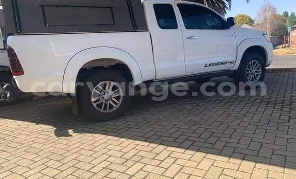 Buy Used Toyota Hilux White Car in Windhoek in Namibia Buy Used Toyota Hilux White Car in Windhoek in Namibia