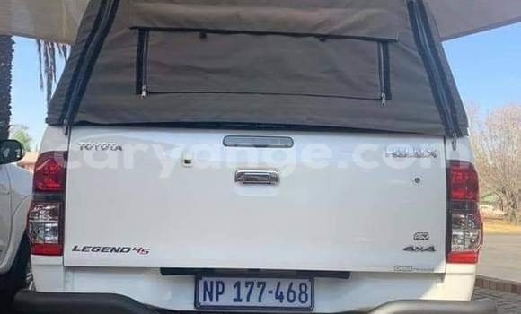 Buy Used Toyota Hilux White Car in Windhoek in Namibia Buy Used Toyota Hilux White Car in Windhoek in Namibia