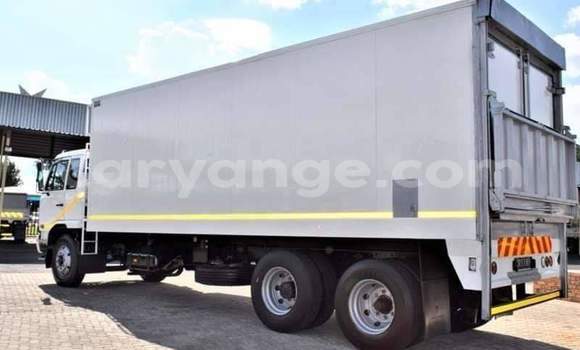 Buy Used Nissan UD White Truck in Windhoek in Namibia Buy Used Nissan UD White Truck in Windhoek in Namibia