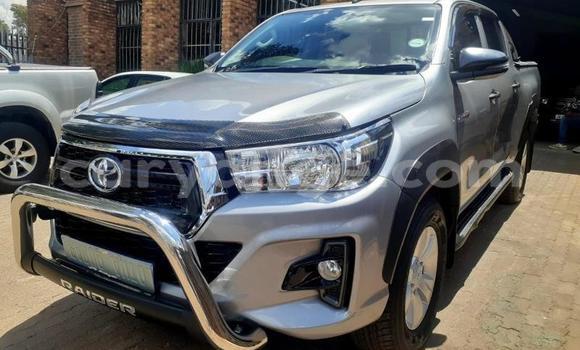 Acheter Occasion Voiture Toyota Hilux Gris à Karasburg, Karas Acheter Occasion Voiture Toyota Hilux Gris à Karasburg, Karas