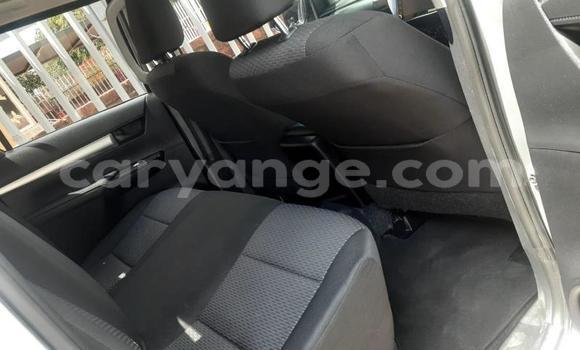 Acheter Occasion Voiture Toyota Hilux Gris à Karasburg, Karas Acheter Occasion Voiture Toyota Hilux Gris à Karasburg, Karas
