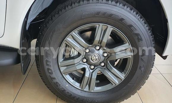 Acheter Occasion Voiture Toyota Hilux Blanc à Karasburg, Karas Acheter Occasion Voiture Toyota Hilux Blanc à Karasburg, Karas