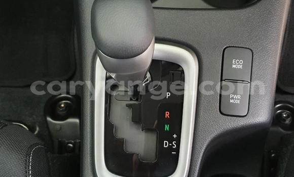 Acheter Occasion Voiture Toyota Hilux Blanc à Karasburg, Karas Acheter Occasion Voiture Toyota Hilux Blanc à Karasburg, Karas