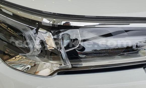 Acheter Occasion Voiture Toyota Hilux Blanc à Karasburg, Karas Acheter Occasion Voiture Toyota Hilux Blanc à Karasburg, Karas