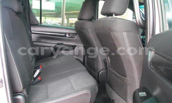 Acheter Occasion Voiture Toyota Hilux Gris à Grootfontein, Namibie Acheter Occasion Voiture Toyota Hilux Gris à Grootfontein, Namibie