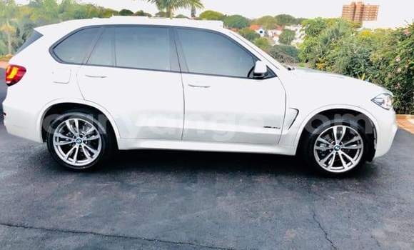 Acheter Occasion Voiture BMW X5 Blanc à Warmbad, Karas Acheter Occasion Voiture BMW X5 Blanc à Warmbad, Karas