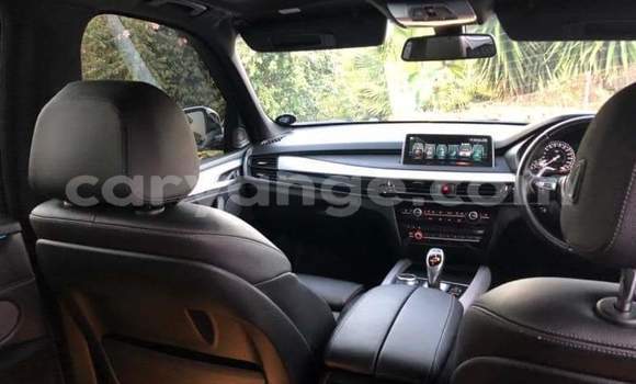 Acheter Occasion Voiture BMW X5 Blanc à Warmbad, Karas Acheter Occasion Voiture BMW X5 Blanc à Warmbad, Karas