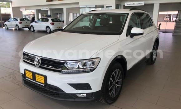 Buy Used Volkswagen Tiguan White Car in Windhoek in Namibia Buy Used Volkswagen Tiguan White Car in Windhoek in Namibia