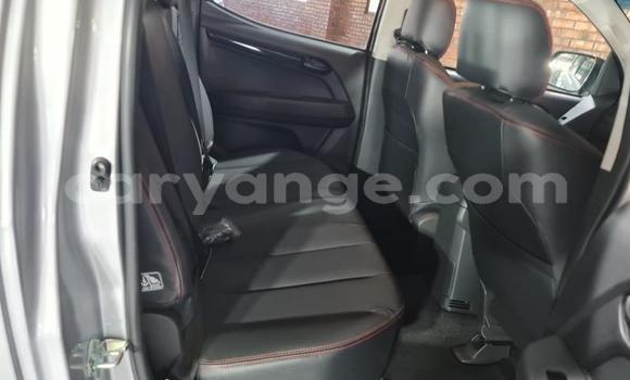 Buy Used Volkswagen Tiguan White Car in Windhoek in Namibia Buy Used Volkswagen Tiguan White Car in Windhoek in Namibia