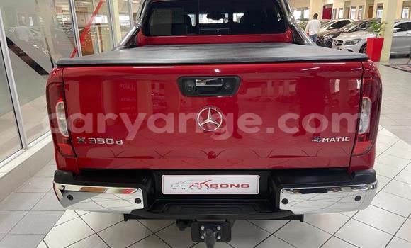 Acheter Occasion Voiture Mercedes-Benz X-klasse Concept Rouge à Windhoek, Namibie Acheter Occasion Voiture Mercedes-Benz X-klasse Concept Rouge à Windhoek, Namibie