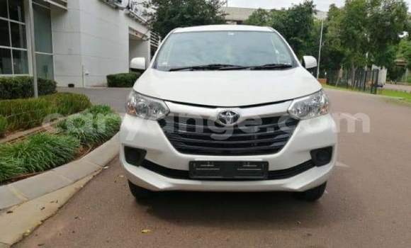 Buy Used Toyota Avanza White Car in Rundu in Namibia Buy Used Toyota Avanza White Car in Rundu in Namibia