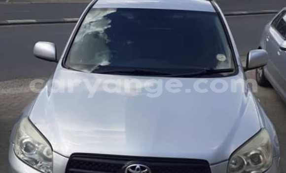 Buy Used Toyota RAV4 Silver Car in Windhoek in Namibia