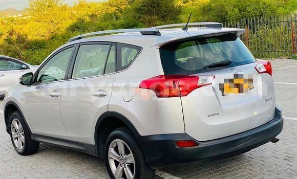 Acheter Occasion Voiture Toyota RAV4 Gris à Windhoek, Namibie Acheter Occasion Voiture Toyota RAV4 Gris à Windhoek, Namibie