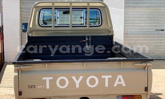 Buy Used Toyota Land Cruiser Brown Car in Windhoek in Namibia Buy Used Toyota Land Cruiser Brown Car in Windhoek in Namibia