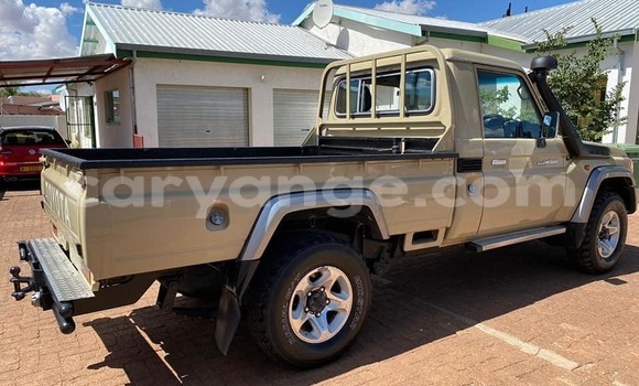 Buy Used Toyota Land Cruiser Brown Car in Windhoek in Namibia Buy Used Toyota Land Cruiser Brown Car in Windhoek in Namibia