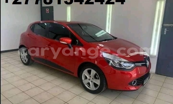 Buy Used Renault Clio Red Car in Windhoek in Namibia