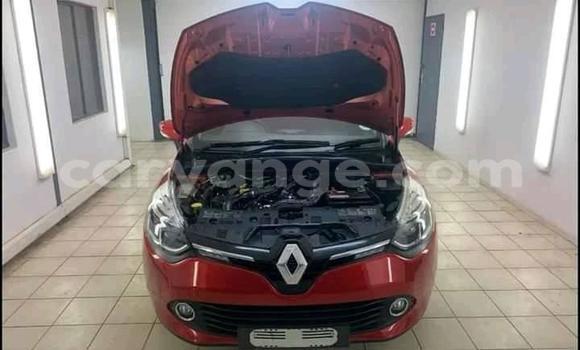 Acheter Occasion Voiture Renault Clio Rouge à Windhoek, Namibie Acheter Occasion Voiture Renault Clio Rouge à Windhoek, Namibie