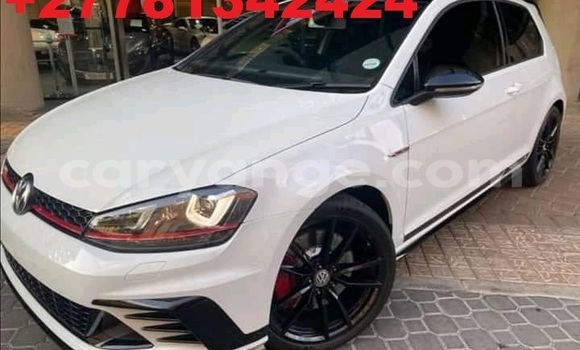 Acheter Occasion Voiture Volkswagen Golf GTI Blanc à Windhoek, Namibie