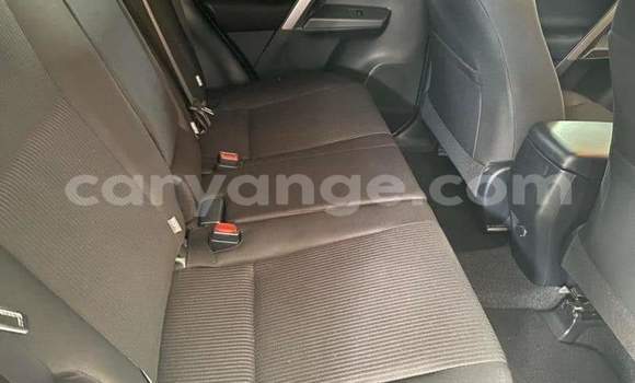 Acheter Occasion Voiture Toyota RAV4 Blanc à Walvis Bay, Namibie Acheter Occasion Voiture Toyota RAV4 Blanc à Walvis Bay, Namibie