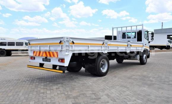 Buy Used Nissan UD White Truck in Windhoek in Namibia Buy Used Nissan UD White Truck in Windhoek in Namibia