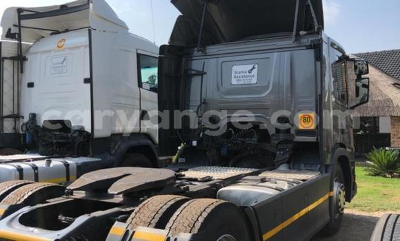 Buy Used Scania R420 Silver Truck in Windhoek in Namibia Buy Used Scania R420 Silver Truck in Windhoek in Namibia