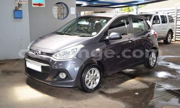 Buy Used Hyundai i10 Silver Car in Grootfontein in Namibia