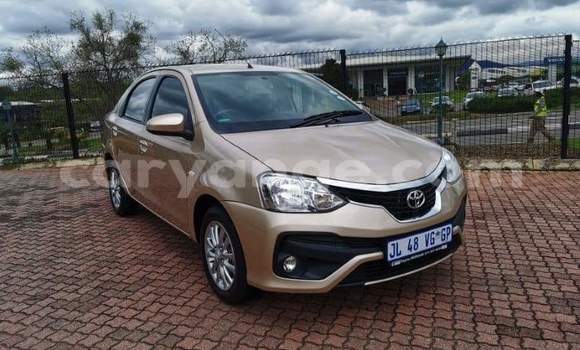 Buy Used Toyota Etios Beige Car in Henties Bay in Erongo
