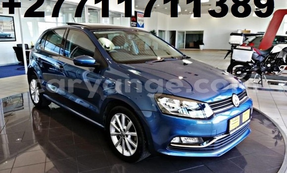 Acheter Occasion Voiture Volkswagen Polo Bleu à Windhoek, Namibie