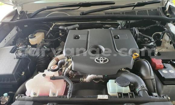 Acheter Occasion Voiture Toyota Hilux Blanc à Grootfontein, Namibie Acheter Occasion Voiture Toyota Hilux Blanc à Grootfontein, Namibie