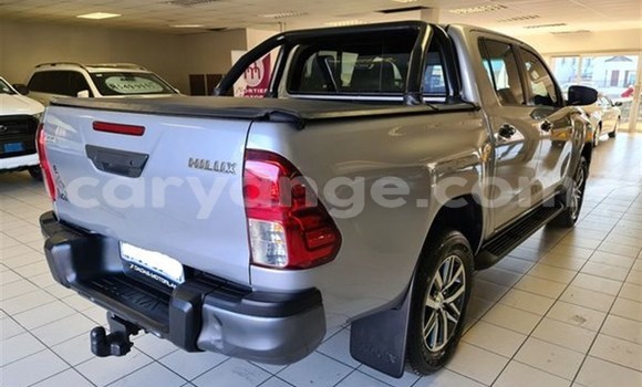 Acheter Occasion Voiture Toyota Hilux Gris à Karasburg, Karas Acheter Occasion Voiture Toyota Hilux Gris à Karasburg, Karas