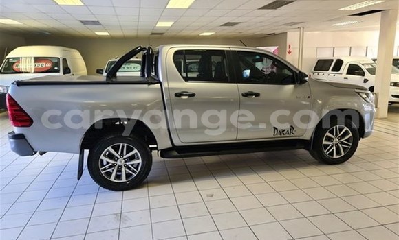 Acheter Occasion Voiture Toyota Hilux Gris à Karasburg, Karas Acheter Occasion Voiture Toyota Hilux Gris à Karasburg, Karas