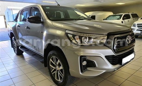 Acheter Occasion Voiture Toyota Hilux Gris à Karasburg, Karas Acheter Occasion Voiture Toyota Hilux Gris à Karasburg, Karas