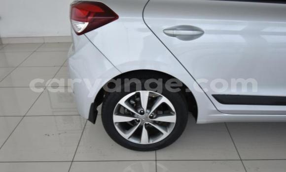Buy Used Hyundai I20 White Car in Windhoek in Namibia Buy Used Hyundai I20 White Car in Windhoek in Namibia