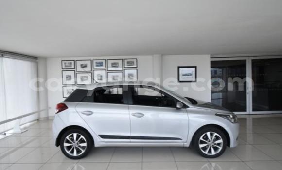 Buy Used Hyundai I20 White Car in Windhoek in Namibia Buy Used Hyundai I20 White Car in Windhoek in Namibia