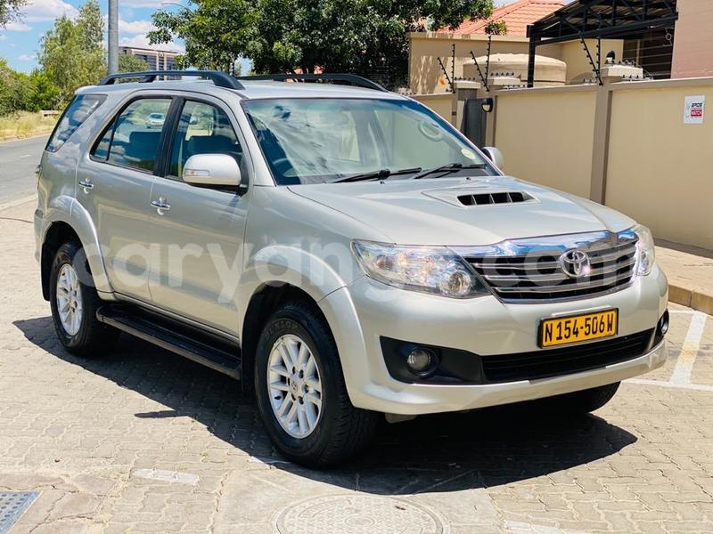 Big with watermark toyota fortuner namibia windhoek 16203