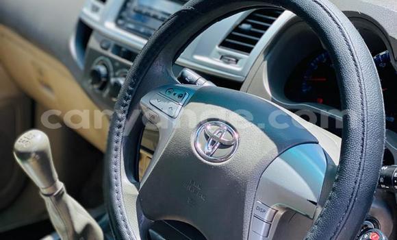 Acheter Occasion Voiture Toyota Fortuner Blanc à Windhoek, Namibie Acheter Occasion Voiture Toyota Fortuner Blanc à Windhoek, Namibie