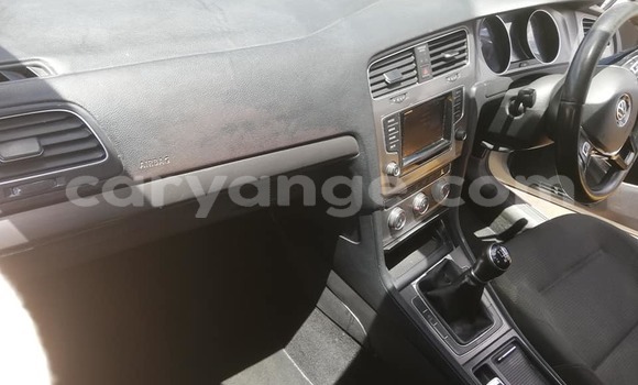 Buy Used Volkswagen Golf White Car in Arandis in Kunene Buy Used Volkswagen Golf White Car in Arandis in Kunene