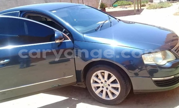 Buy Used Volkswagen Passat Blue Car in Arandis in Kunene Buy Used Volkswagen Passat Blue Car in Arandis in Kunene