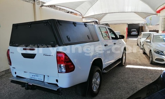 Buy Used Toyota Hilux White Car in Arandis in Kunene Buy Used Toyota Hilux White Car in Arandis in Kunene