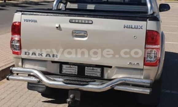 Buy Used Toyota Hilux Beige Car in Arandis in Kunene Buy Used Toyota Hilux Beige Car in Arandis in Kunene
