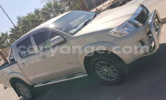 Buy Used Toyota Hilux Beige Car in Arandis in Kunene Buy Used Toyota Hilux Beige Car in Arandis in Kunene