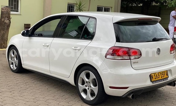 Buy Used Volkswagen Golf White Car in Arandis in Kunene