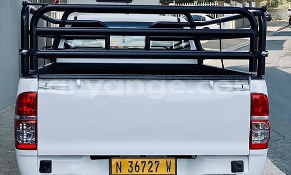 Buy Used Toyota Hilux White Car in Arandis in Kunene Buy Used Toyota Hilux White Car in Arandis in Kunene