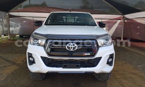Buy Used Toyota Hilux White Car in Windhoek in Namibia