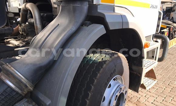 Buy Used Mercedes‒Benz 2628 White Truck in Windhoek in Namibia Buy Used Mercedes‒Benz 2628 White Truck in Windhoek in Namibia